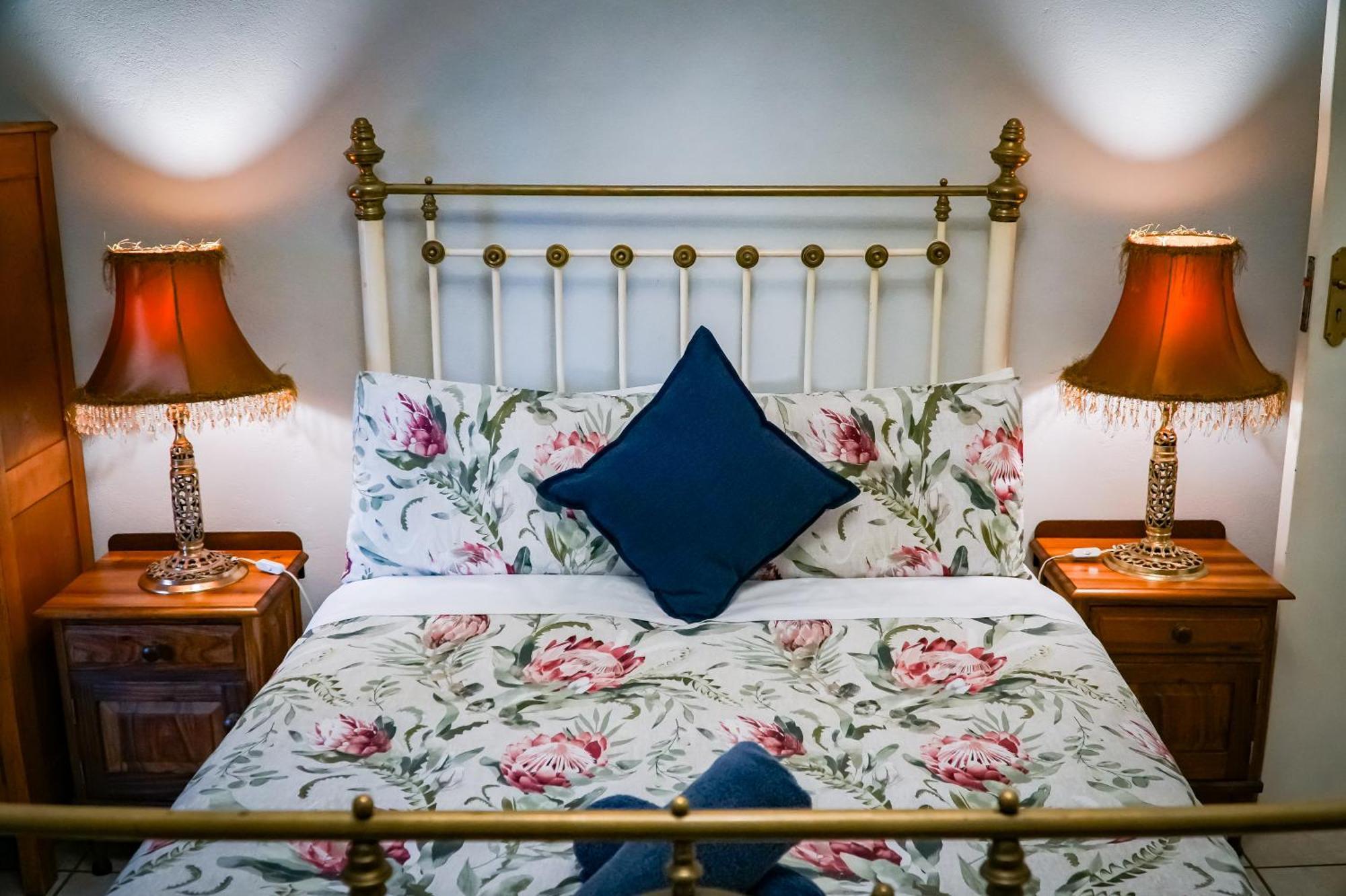 Outentique Accommodation Oudtshoorn Phòng bức ảnh