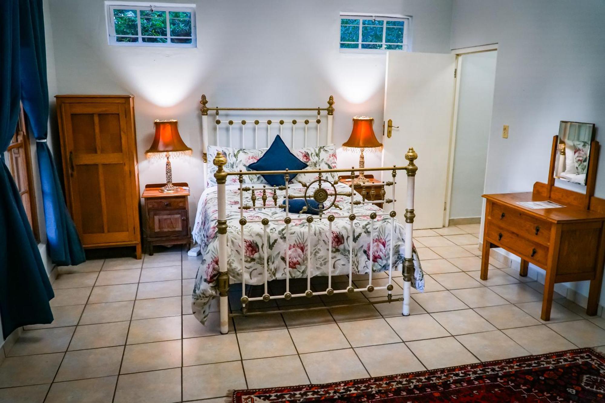 Outentique Accommodation Oudtshoorn Phòng bức ảnh